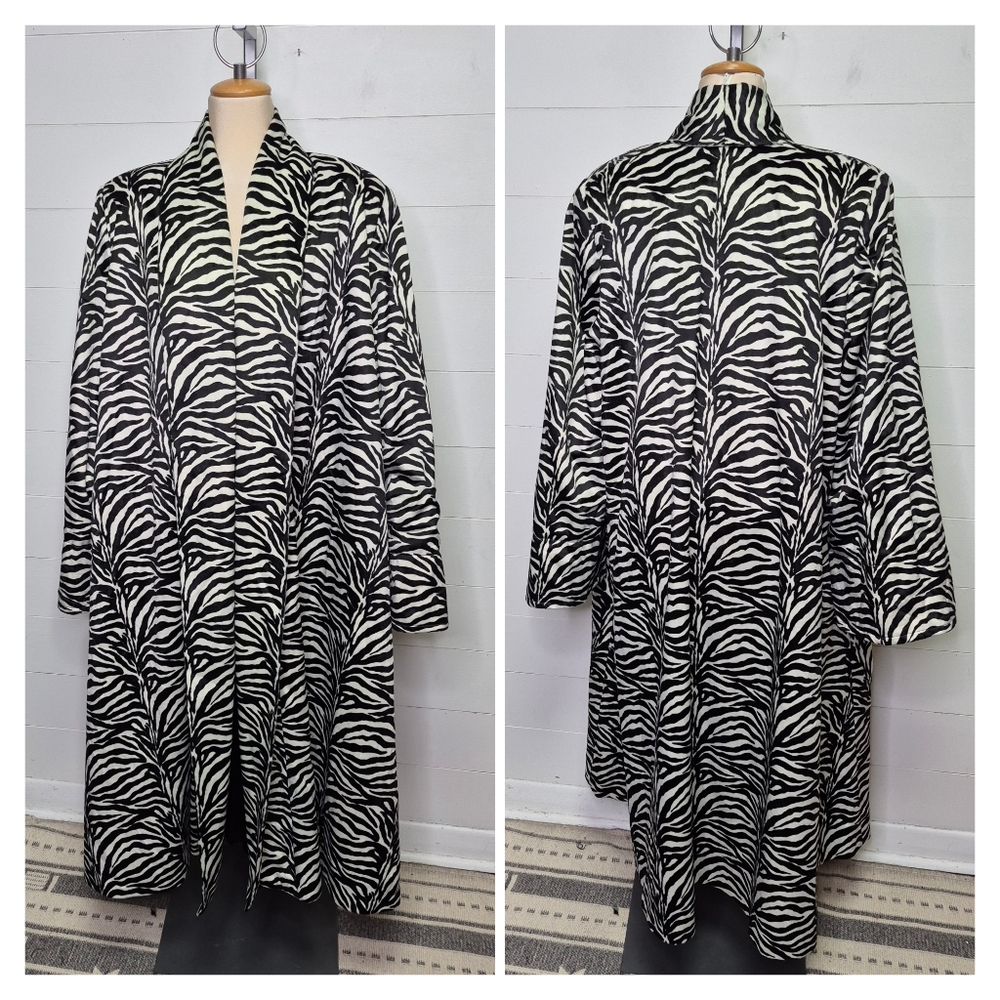 Stunning Zebra Maxi Length Open Coat Size L/XL
